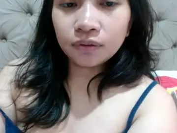 Nerdypinaypie  live sex cam
