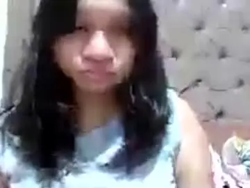 Nerdypinaypie  live sex cam