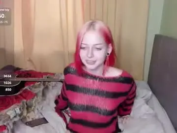 Petitelia_  live sex cam