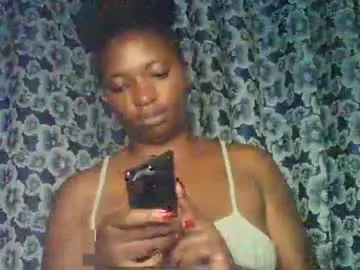 Squish_sexy  live sex cam