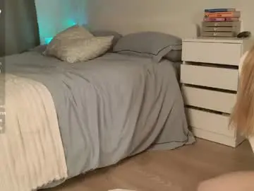 _magic_smile  live sex cam