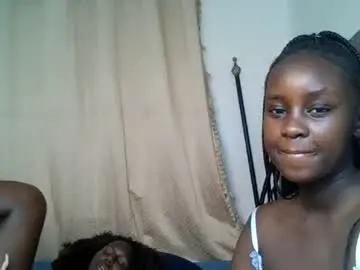 Ella8_  live sex cam