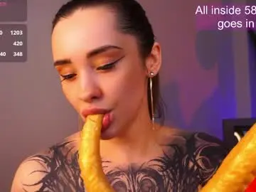 Evarabbit  live sex cam