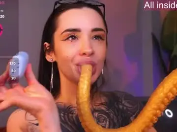 Evarabbit  live sex cam