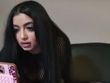 Karolina696  live sex cam