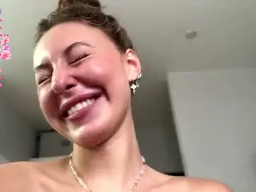 Kymberlyrosenlof  live sex cam