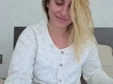 Mollyforyou  live sex cam