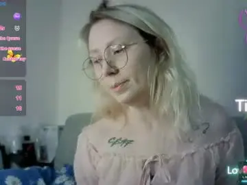 Naozuqace  live sex cam