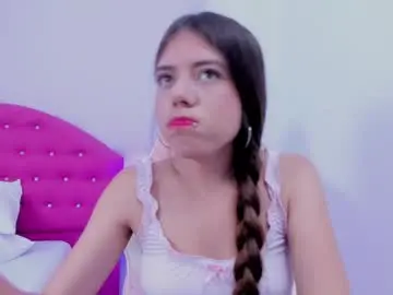 Thalia_bae  live sex cam