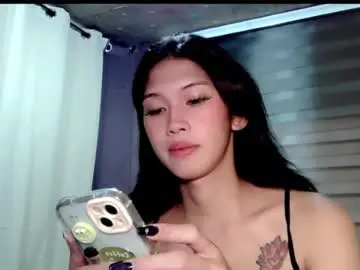 Urdreamgirl_mika27  live sex cam