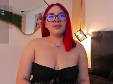 Velvetscarlett  live sex cam