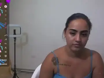 Zoe_bluee_  live sex cam