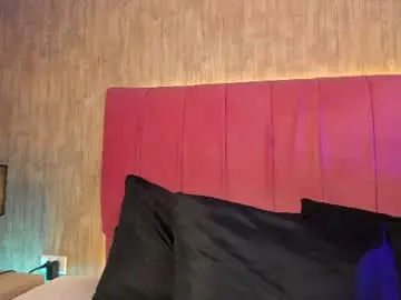 Emily_klarence  live sex cam