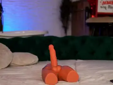 Hayliemilf  live sex cam