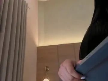 Isabel_millher  live sex cam