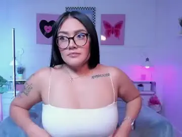 Ivonne_noir  live sex cam