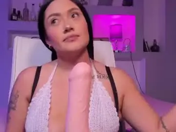 Ivonne_noir  live sex cam