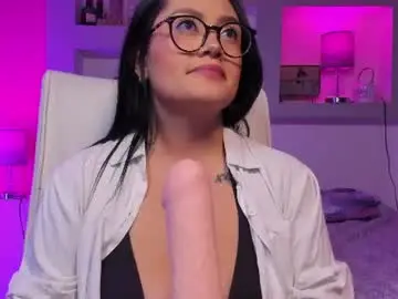 Ivonne_noir  live sex cam