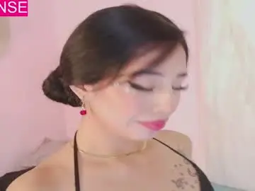 Jenner_mills  live sex cam