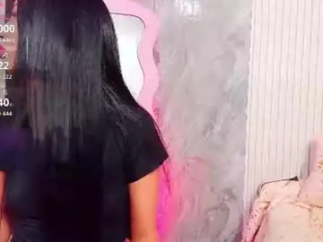 Jenner_mills  live sex cam