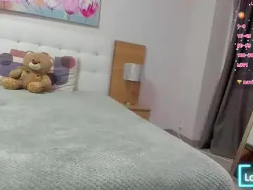 Lovelysophie3  live sex cam