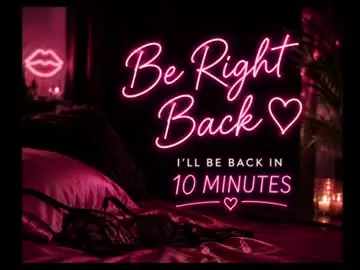 Lunadaddysgirl  live sex cam
