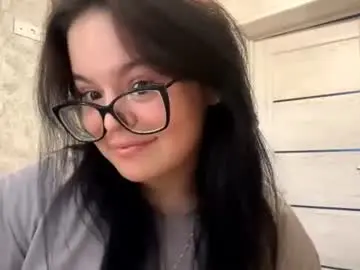 Meghanlui  live sex cam