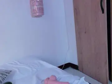 Miia_c  live sex cam