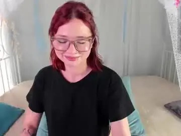 Mistyy_moon  live sex cam