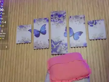 Moonceleste  live sex cam