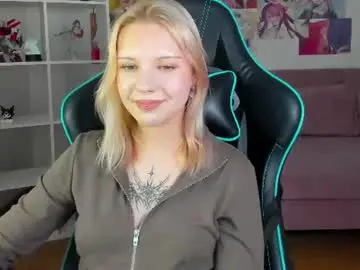 Nellymars  live sex cam