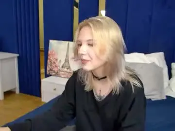 Nellymars  live sex cam
