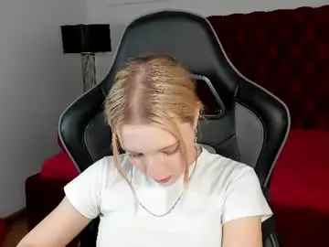 Nellymars  live sex cam