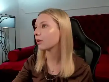 Nellymars  live sex cam