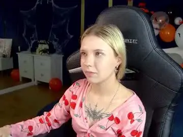 Nellymars  live sex cam