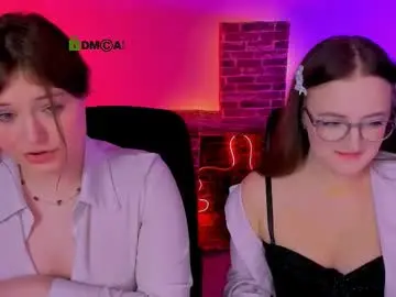 Nikol_kitt  live sex cam