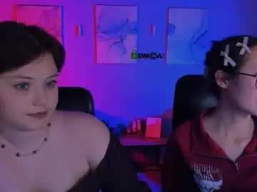 Nikol_kitt  live sex cam