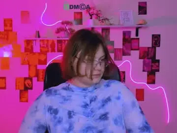 Nikol_kitt  live sex cam