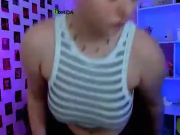 Nikol_kitt  live sex cam