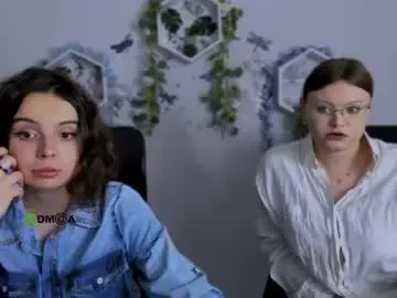 Nikol_kitt  live sex cam