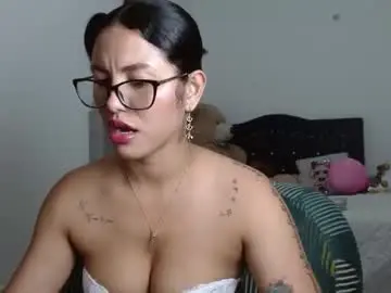 Sexy_lia_latina  live sex cam