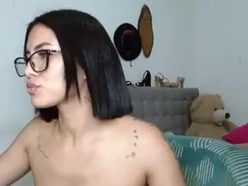 Sexy_lia_latina  live sex cam