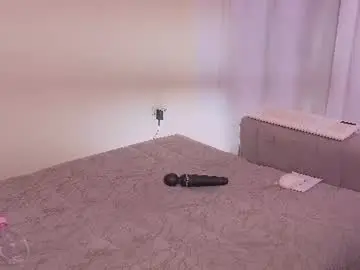 Toricross1  live sex cam