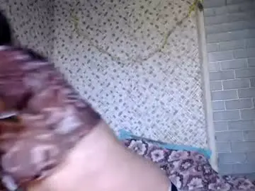 Alicexbaby  live sex cam