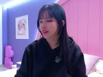 Ammyjoness  live sex cam