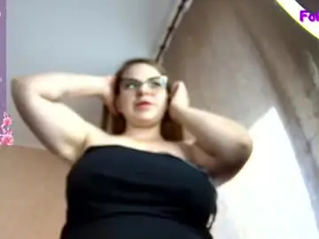 Carolinadiamond33  live sex cam