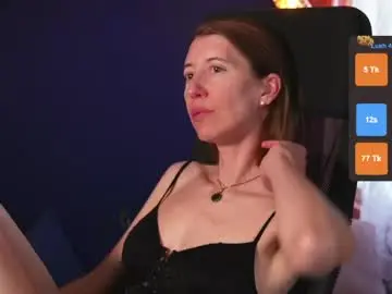 Creme_dela_creme  live sex cam