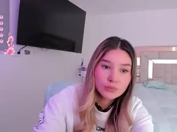 Emma1_b_  live sex cam