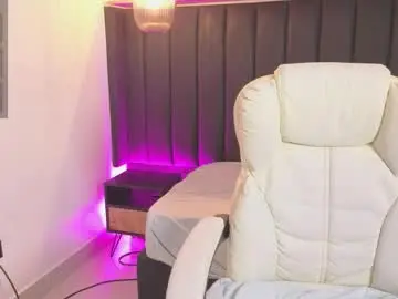 Isa_dumont  live sex cam