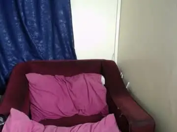 Juicy_deey  live sex cam